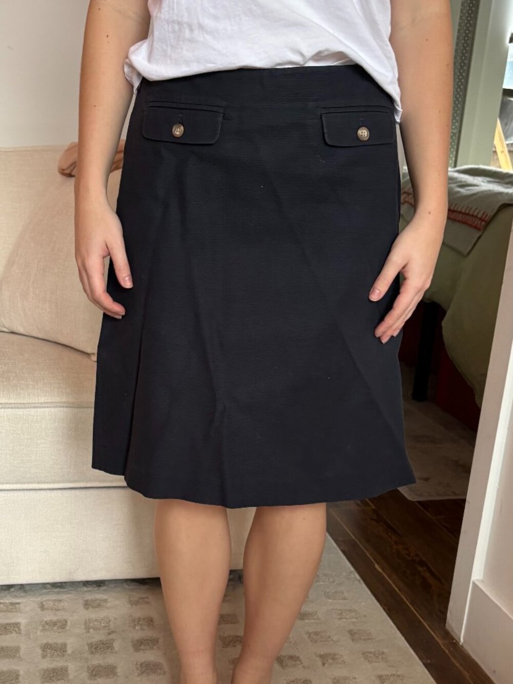 Vintage J Crew Size 4 Navy Knee-Length Cotton Skirt with Pocket Details